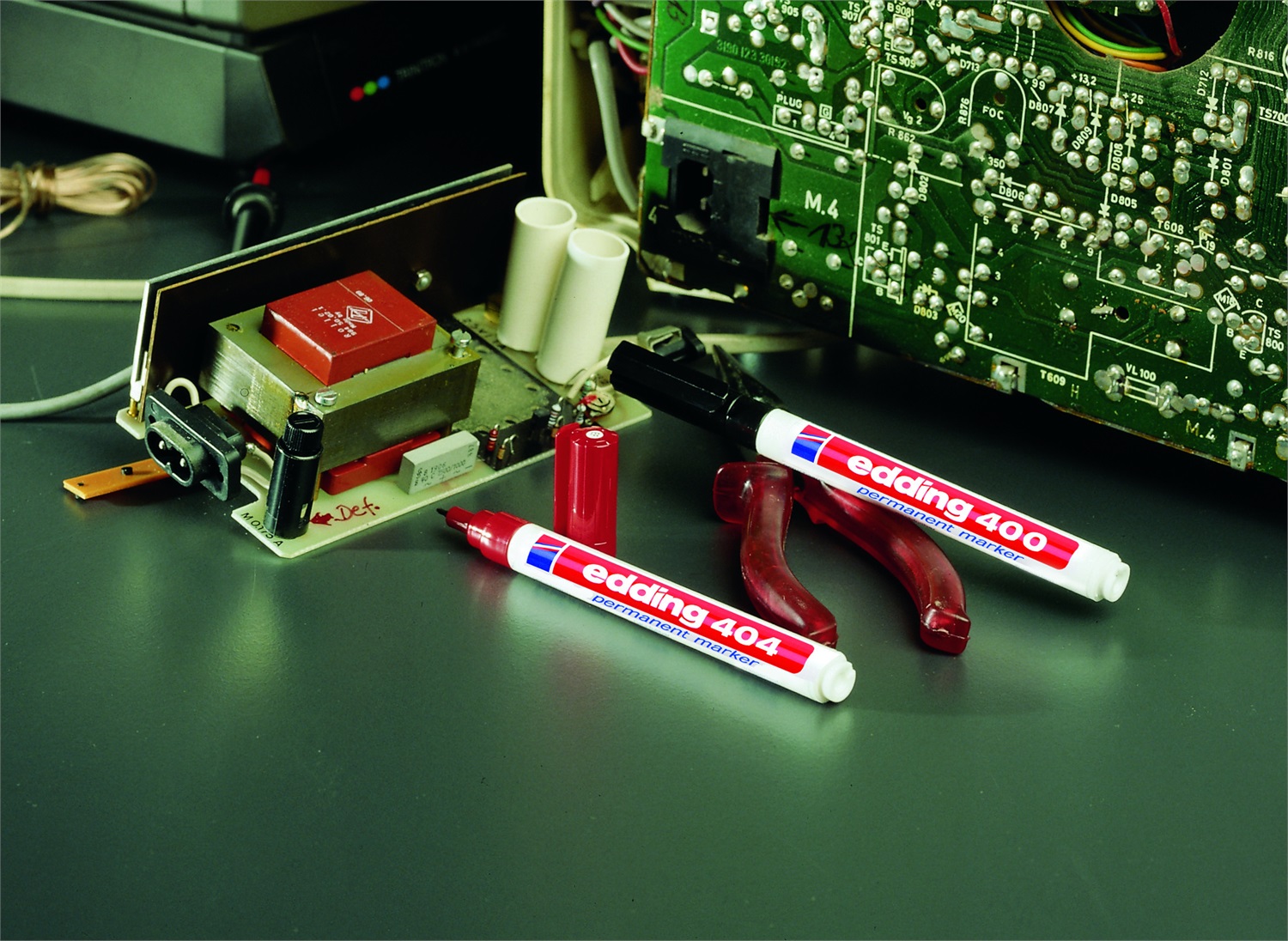 Edding 400 Marcatore Permanente Nero Punta Conica 1 mm - Conf. 10 Pezzi