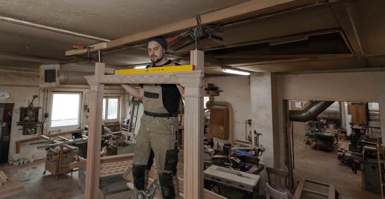 Stabila Livella 80 AS 40cm - Alluminio Giallo/Rosso con Stopper Antiscivolo e Precisione ± 0,5 mm/m