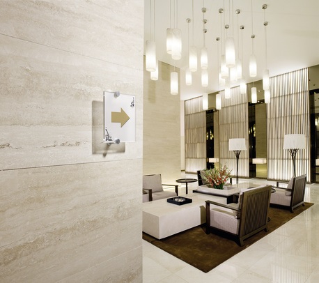 Durable Targa Crystal Sign in Acrilico Trasparente 210x148 mm - Elegante e Personalizzabile per Uffici e Sale Riunioni