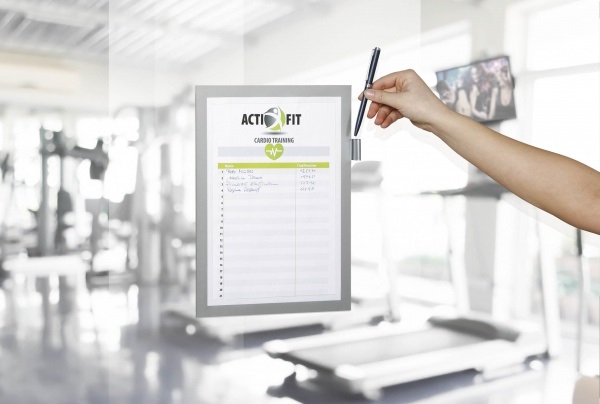 Durable Duraframe Note Cornice Adesiva A4 Argento Metallizzato con Pannello Magnetico e Porta Penne