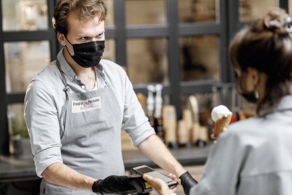 Durable 836302 Badge Adesivi Badgefix, 46 x 105 mm, Bianco, 240 Pezzi, Personalizzabili con DURAPRINT