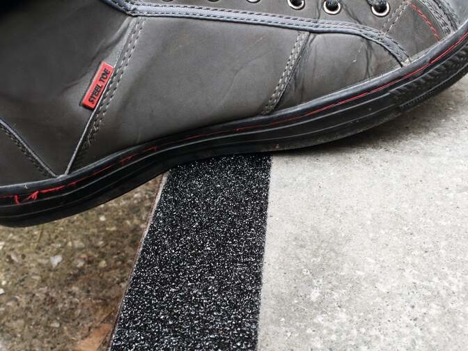 Durable Nastro Antiscivolo Adesivo DURALINE® GRIP 50mm x 15m - Nero