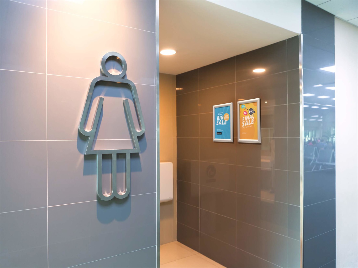 Durable Cornice a Scatto A4 in Alluminio Anodizzato Argento - 479623, Resistente ai Raggi UV, Facile Sostituzione Inserto