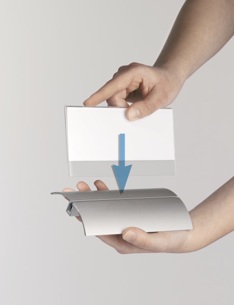 Durable Portanome da Tavolo DeLuxe 6,1x15cm in Acrilico e Alluminio - Confezione da 2 pz