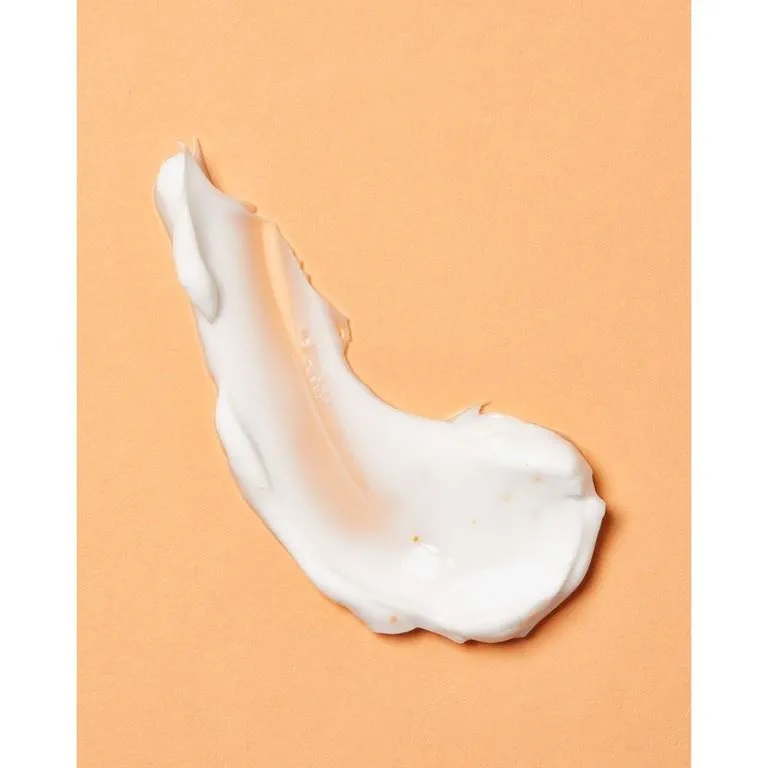 Nivea Crema Corpo Soufflé Fiori di Ciliegio & Olio di Jojoba 200 ml - Morbidissima crema con perle d'olio, assorbimento rapido e delicata fragranza