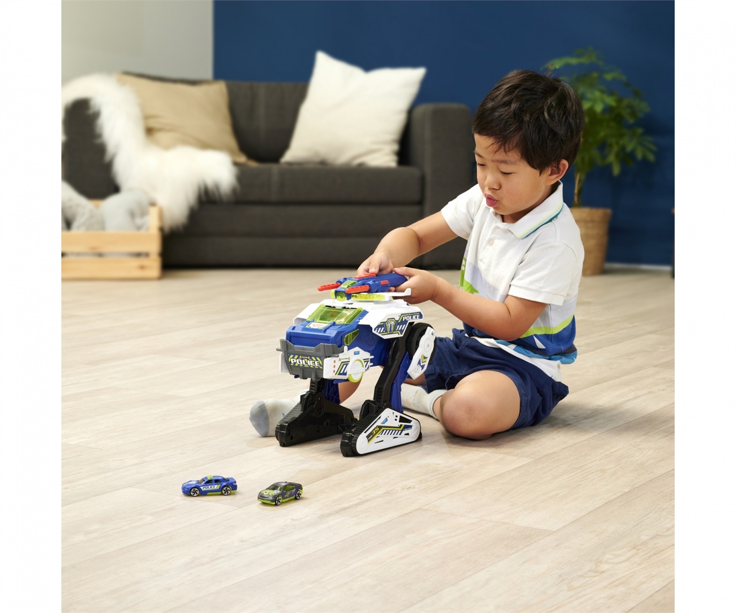 Dickie Toys Police Bot 35 cm - Pieghevole, Luci e Suoni, Funzione Shooting, con 2 Veicoli Die Cast
