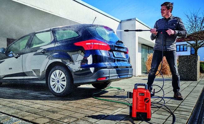 Einhell TC-HP 130 - Idropulitrice a Freddo Compatta e Portatile, 130 Bar, Portata 390 L/h, 1500 W, Design con Ruote