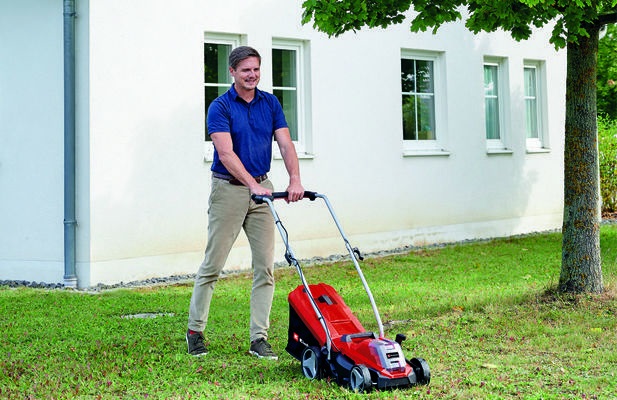 Einhell GE-CM 18/33 Li-Solo Tagliaerba a Batteria 18V - Larghezza di Taglio 33 cm, Superficie Max 200 m², Cesto di Raccolta 30 Litri