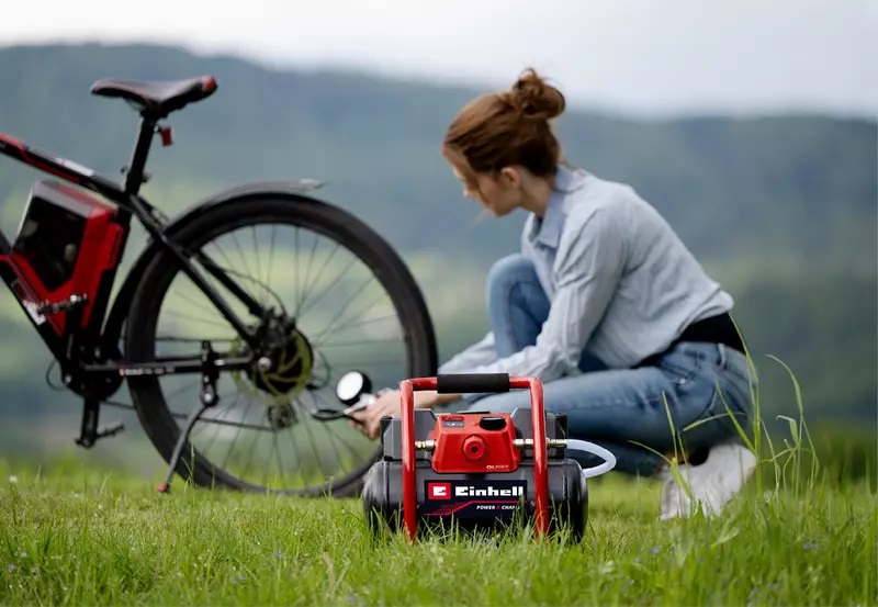 Einhell TE-AC 36/150 Li OF-Solo Compressore a Batteria 36V - 6 Litri, Max 8 Bar, Capacità di Aspirazione 150 l/min, Senza Olio