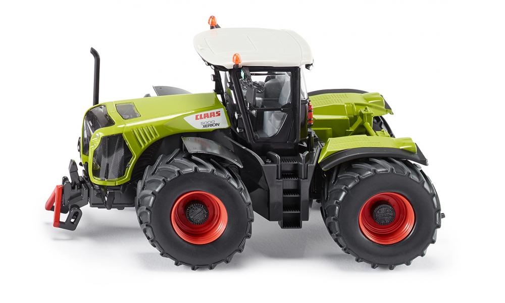 Siku Claas Xerion 5000 Trattore Giocattolo 1:32 in Metallo e Plastica Verde con Sterzatura Ackermann e Gancio di Traino