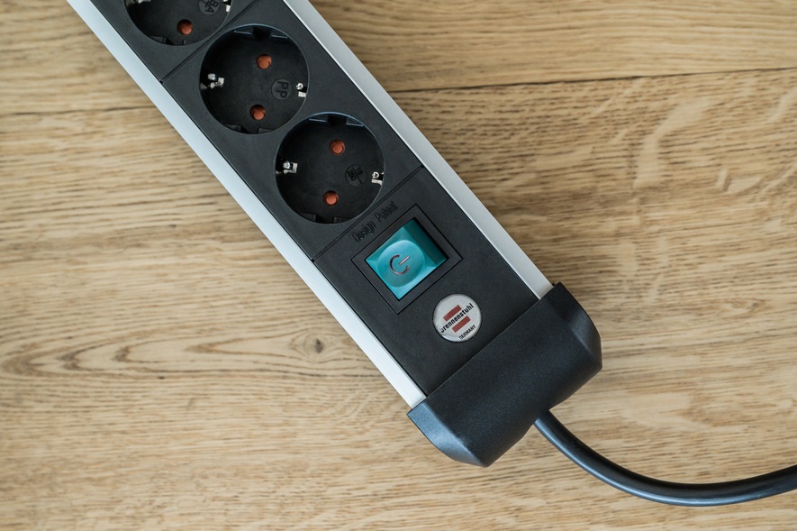 Brennenstuhl Multipresa 3 m con 6 Prese AC Interno Nero e Argento