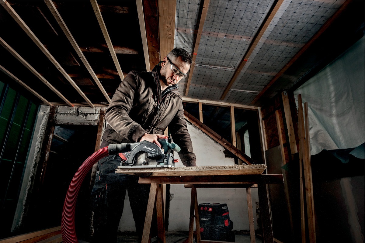Metabo KS 18 LTX 57 - Sega circolare senza fili 18 V, leggera e potente con piastra in alluminio