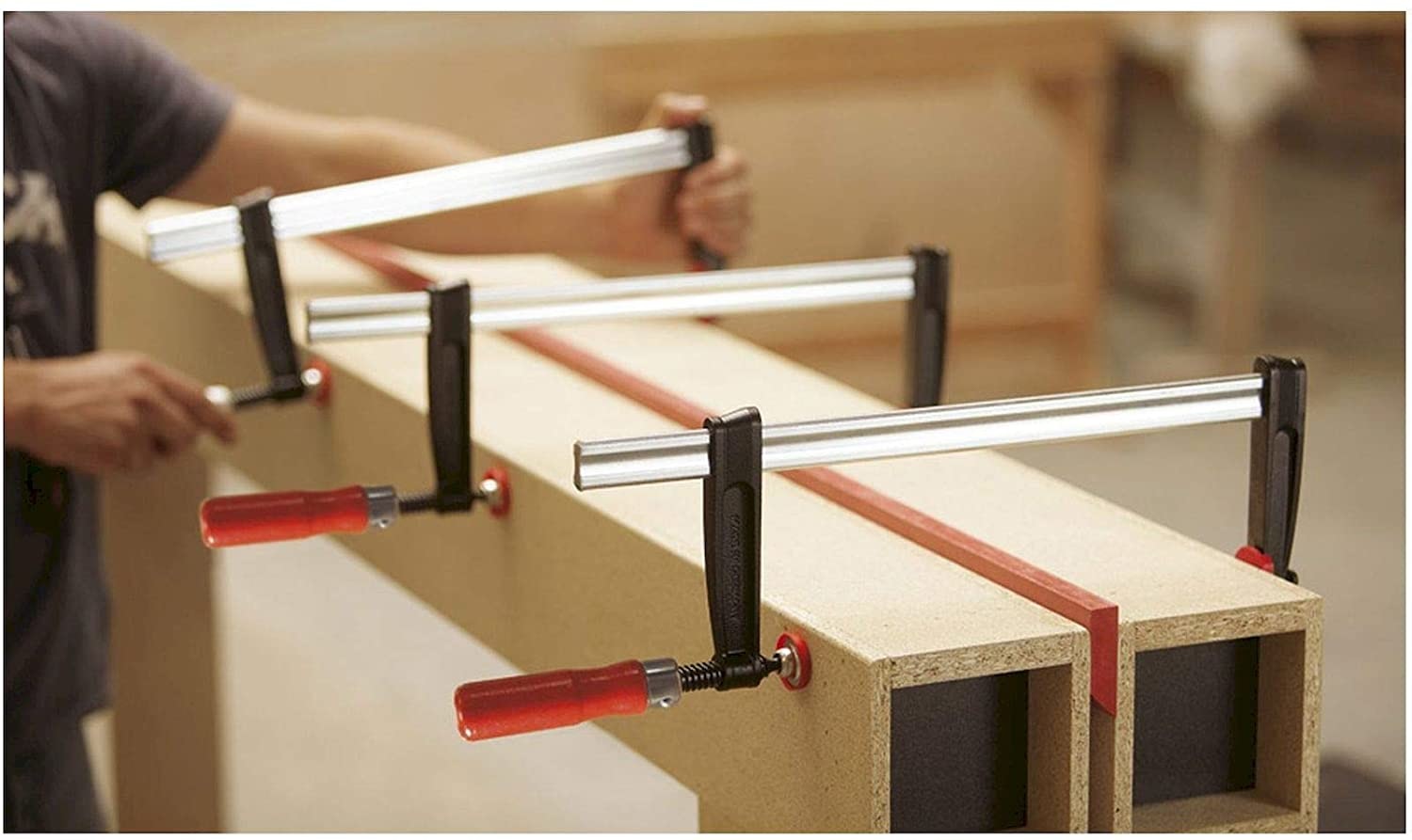 Bessey Morsetto a vite in ghisa malleabile TPN-BE 600/175 - Forza di serraggio 5.500 N, impugnatura ergonomica in legno