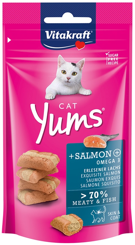 Vitakraft Cat Yums Snack per Gatti con Salmone e Omega-3 - 40 g, Morbidi Bocconcini Ricchi di Carne, Senza Zuccheri e Cereali