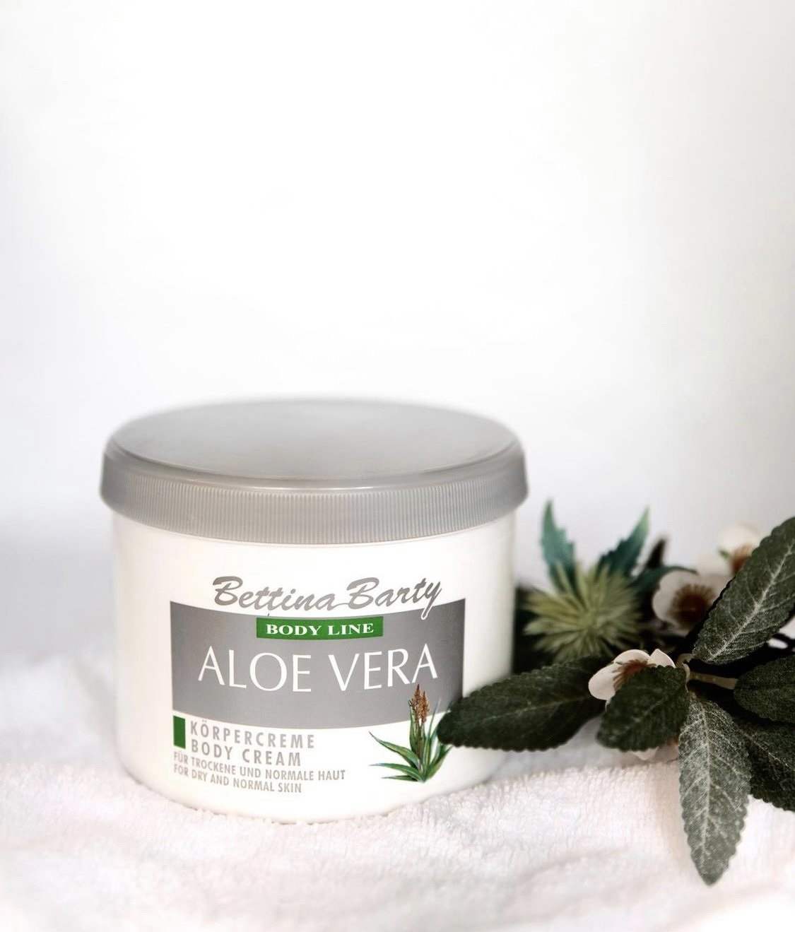 Bettina Barty Body Line Crema per il Corpo con Aloe Vera 500 ml - Idratante e Nutriente per Pelle Sensibile