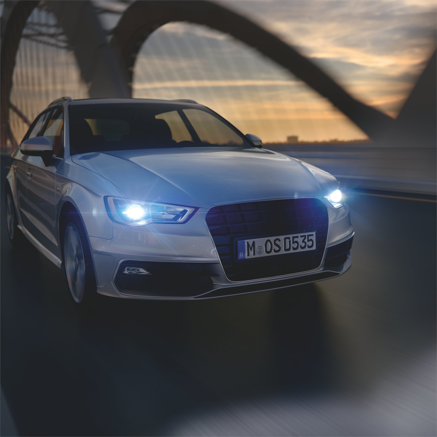 OSRAM XENARC D2R Lampada allo Xeno Cool Blue Intense 6000K - Fino al 20% di Luce in Più