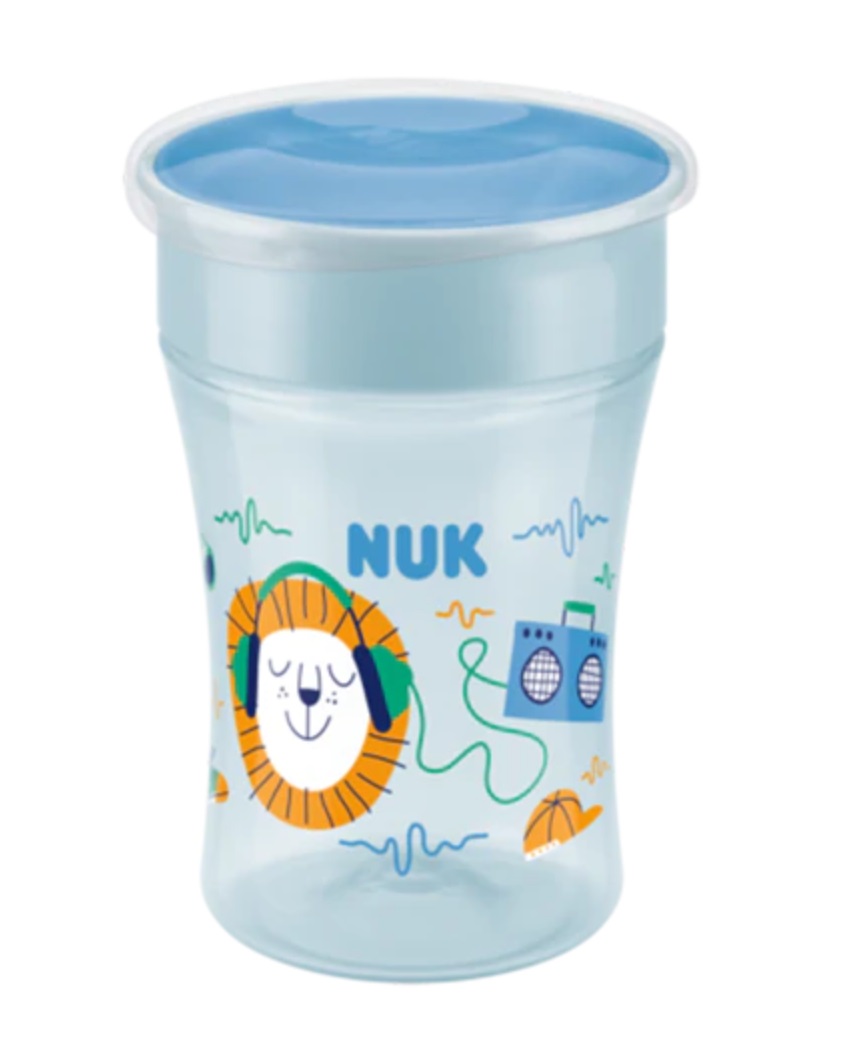 NUK Magic Cup 230ml - Tazza Antigoccia con Bordo a 360° per Bambini 8 Mesi, Senza BPA, Colore Blu Riccio Leone
