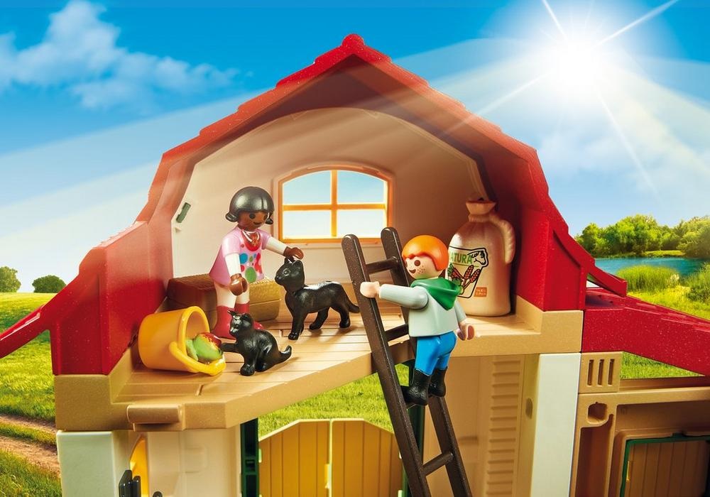 PLAYMOBIL Fattoria dei Pony con 3 figure, 3 pony, fienile a due livelli e accessori
