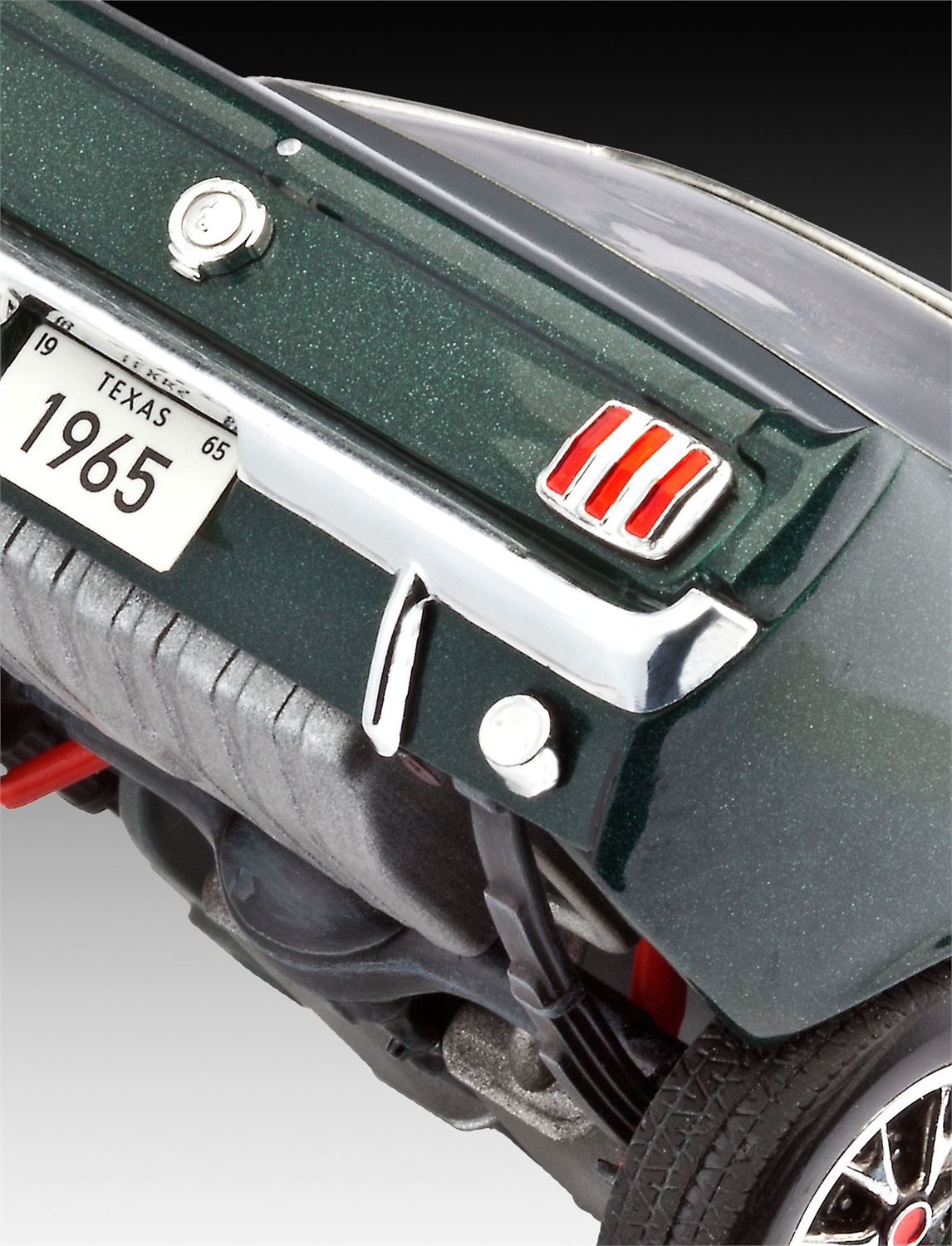 Revell 1965 Ford Mustang 2 2 Fastback Kit di Modello in Plastica Scala 1:24 con Motore Dettagliato e Cappuccio Mobile