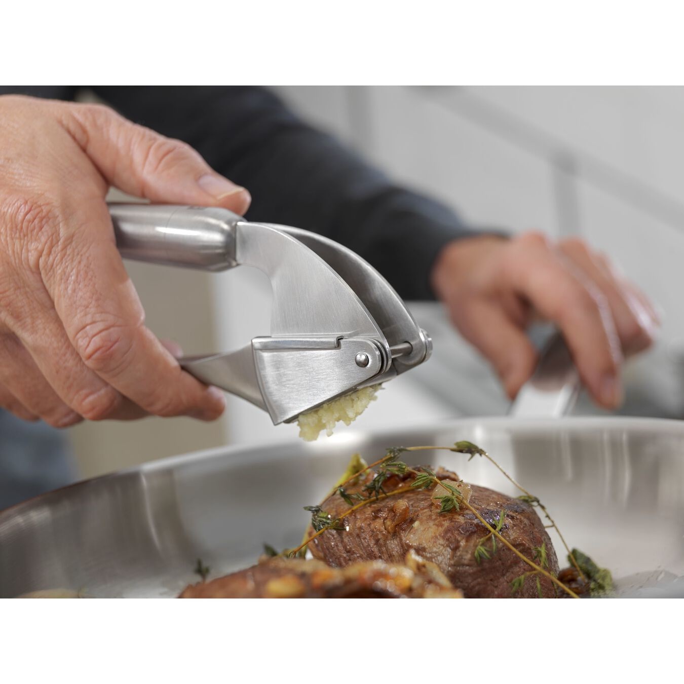 ZWILLING Pro Spremiaglio in Acciaio Inox 20 cm con Impugnatura Ergonomica - Colore Argento