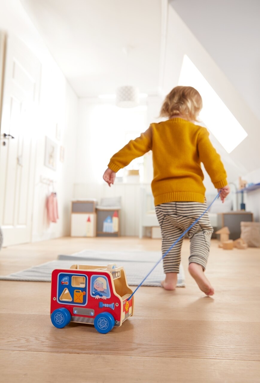 HABA Camion dei Vigili del Fuoco da Trainare - Giocattolo Educativo con Blocchi di Costruzione Colorati