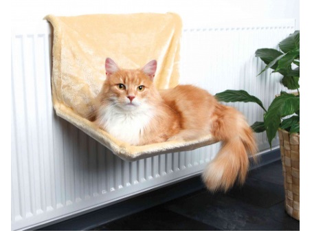 Trixie Amaca per Radiatori in Peluche Beige - 48 x 26 x 30 cm, Struttura in Metallo con Gancio Regolabile