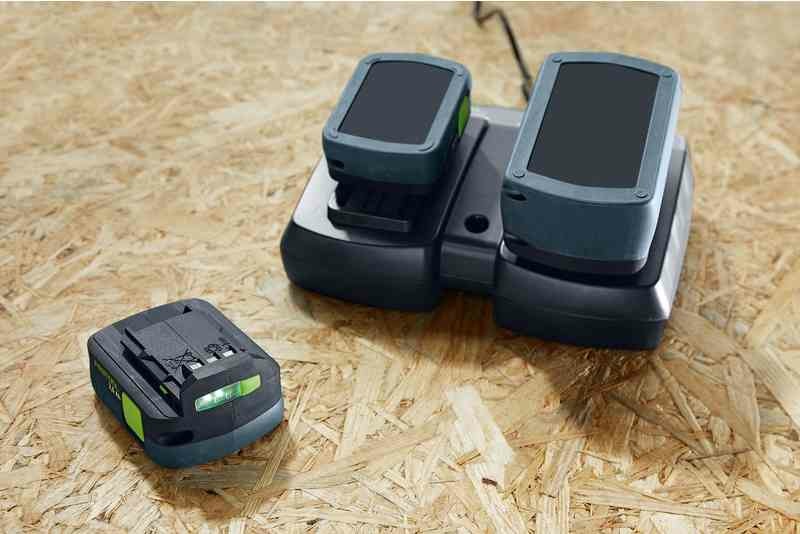 Festool CXS 12 2,5-Plus Trapano Avvitatore a Batteria Professionale con 2 Batterie, Mandrino e Valigetta - Coppia 30 Nm