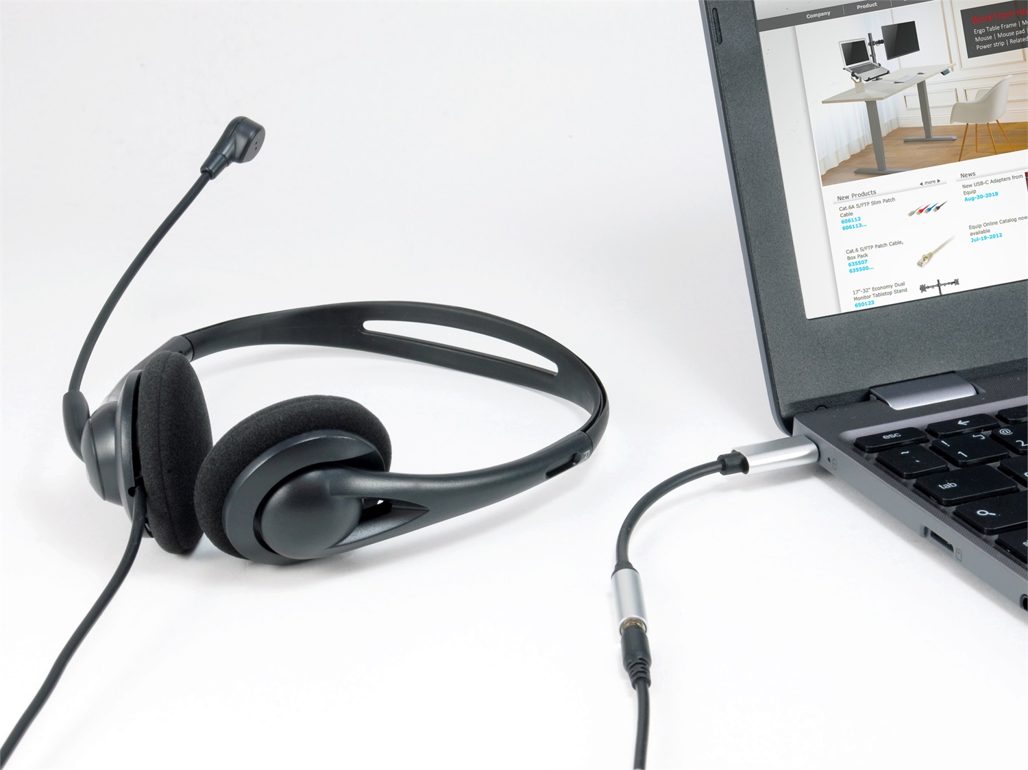 Equip 133474 Adattatore audio USB-C a 3,5 mm, Nero e Argento, 0,15 m