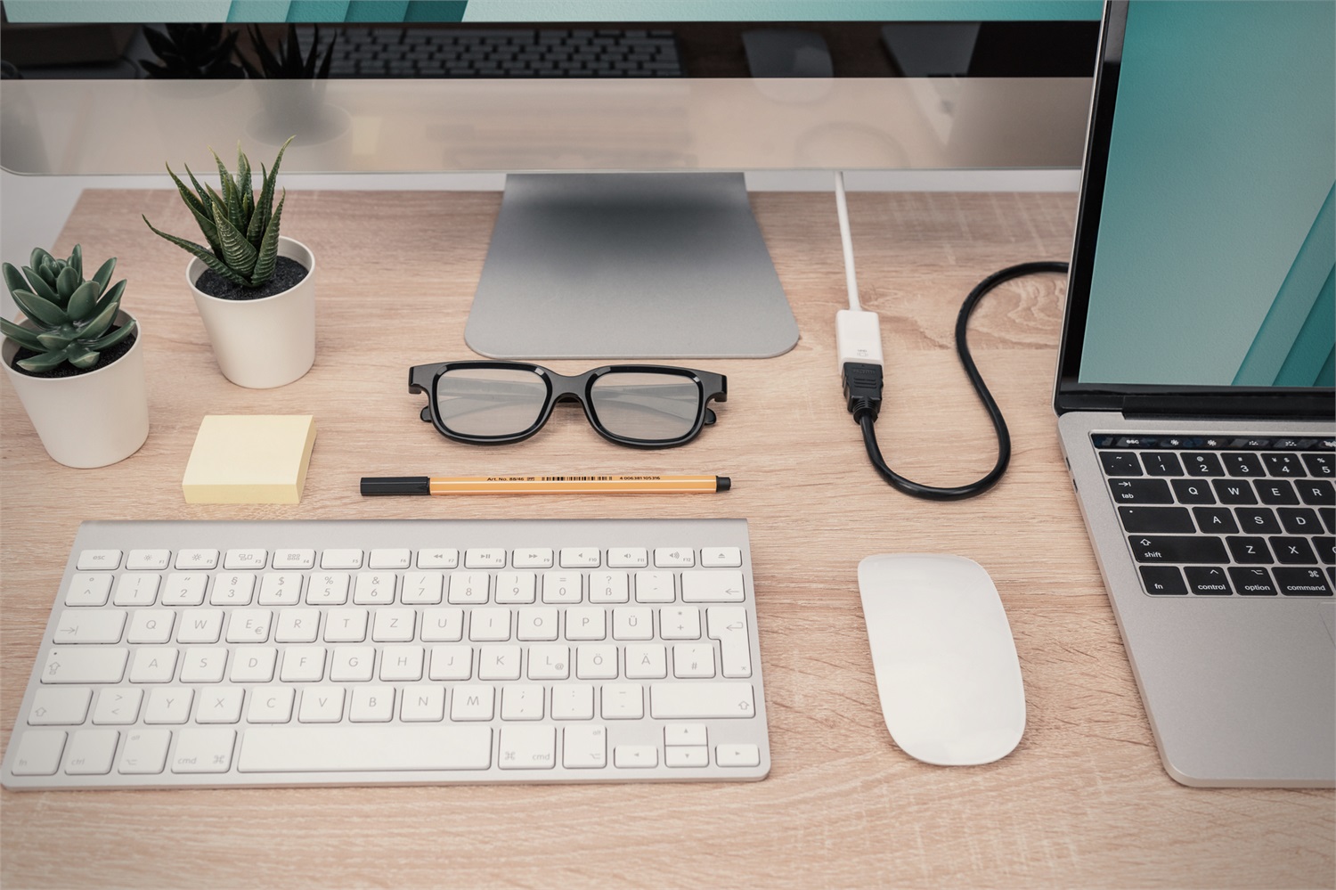 Digitus AK-340416-002-W Adattatore Attivo Mini DisplayPort Maschio a HDMI Femmina 0,2 m - Supporto 4K Ultra HD