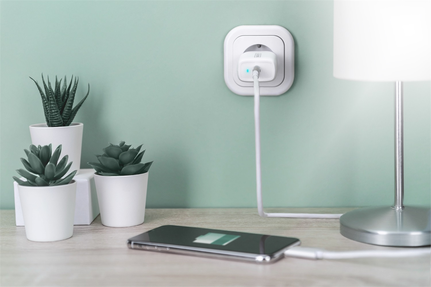 Digitus DA-10196 Adattatore di Ricarica Universale USB-C 20W con Power Delivery (PD 3.0) - Bianco