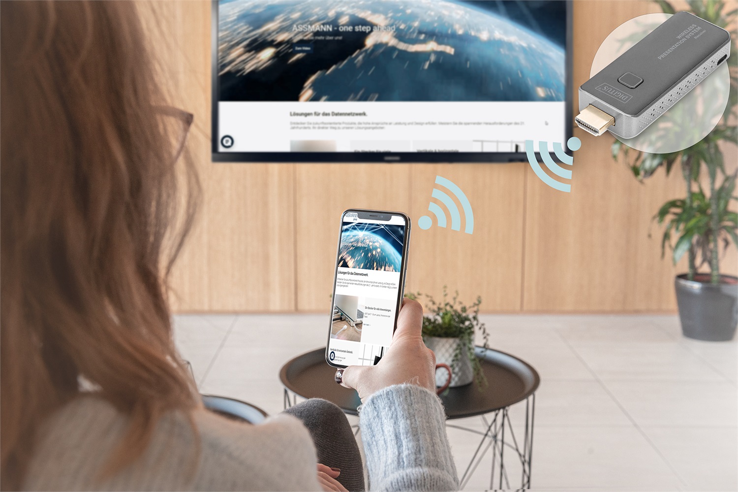 Digitus Click & Present Mini - Sistema di Presentazione Wireless [DS-55319] - Trasmettitore e Ricevitore AV, Risoluzione 1920x1080, Distanza 50m, Plug & Play