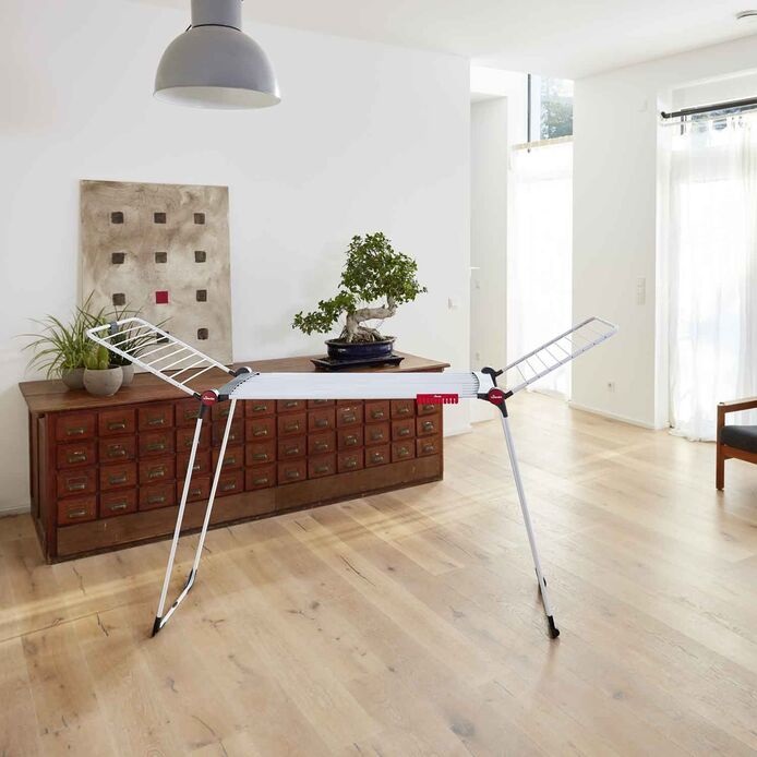 Vileda Infinity Flex Stendibiancheria da Pavimento Bianco - Estensibile, 30 m, Aste Telescopiche, Ripiegabile