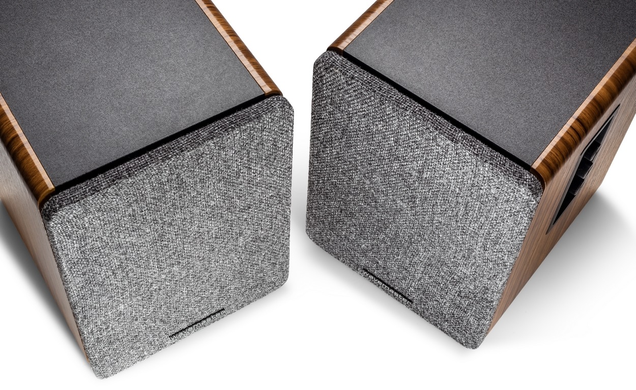 Wavemaster Base - Sistema di altoparlanti 2.0 Bluetooth da 30W con uscita cuffie per TV, Tablet e Smartphone
