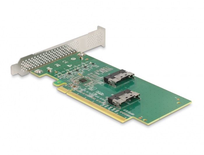 DeLOCK Scheda PCI Express 4.0 x16 a 4 x SFF-8639 NVMe - Biforcazione - Fattore di forma a basso profilo - Velocità 64 Gbit/s