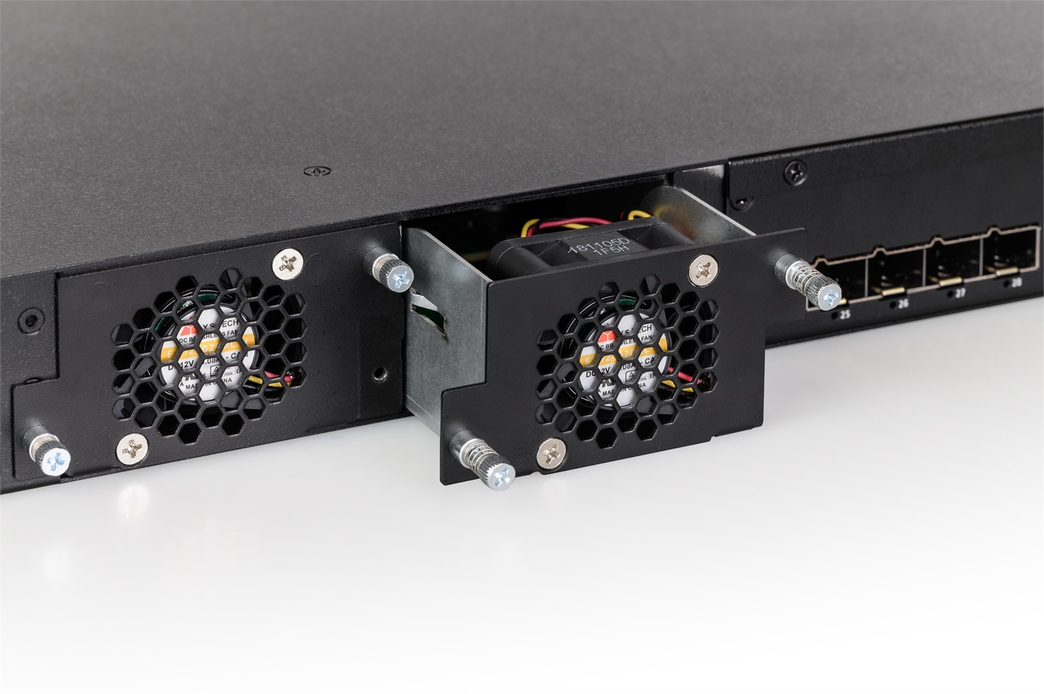 Lancom XS-6128QF - Switch L3 Gestito con 16 Porte SFP e 4 Porte Combo 10G