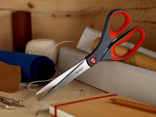 Scotch Forbice Precision 20 cm - Colore Rosso, Lama in Acciaio, Perno Regolabile, Impugnatura Confortevole