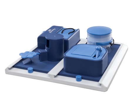 Trixie Dog Activity Poker Box 2 - Gioco di Intelligenza Avanzato per Cani, 31x31 cm, Livello 3