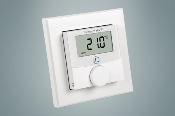 Homematic IP HmIP-WTH-2 Termostato a Parete Bianco con Sensore di Umidità e Regolazione della Temperatura