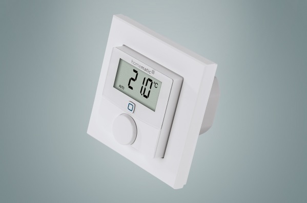 Homematic IP HmIP-BWTH Termostato RF Bianco con Controllo di Attuatori e 6 Profili di Riscaldamento