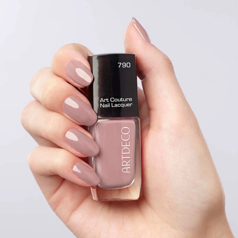 Artdeco Art Couture Nail Lacquer 10 ml - Smalto per unghie Pebble Grey, asciugatura veloce