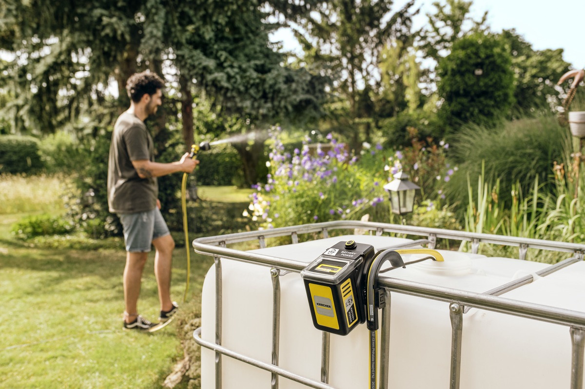 Kärcher Pompa a Barile BP 2.000-18 - Pressione 2 bar, Portata 2000 l/h, Alimentazione Batteria 18 V