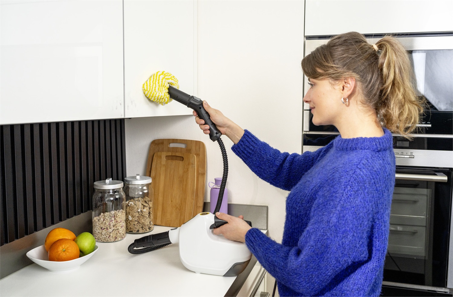 Kärcher SC 1 Multi Comfort - Pulitore a Vapore Portatile 1300 W, Serbatoio 200 ml, Superficie 30 m²
