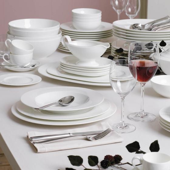 Villeroy & Boch Royal Piatto Fondo 24 cm in Porcellana Bone China - Elegante e Versatile