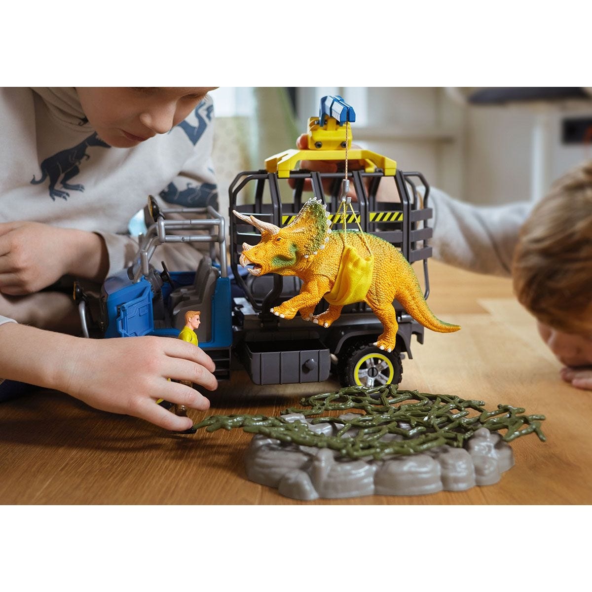 Schleich Dino Transport Mission - Camion Soccorso Dinosauri - Set di Gioco Multicolore (42565)