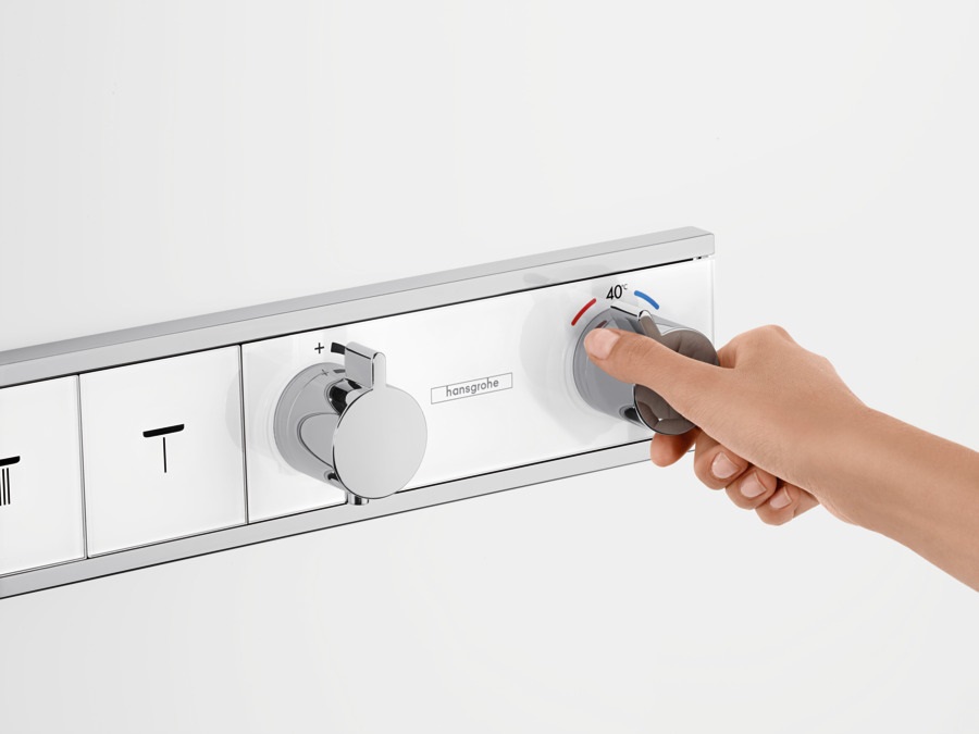 Hansgrohe 15357400 RainSelect Miscelatore Termostatico a Parete Bianco/Cromo con 4 Utenze e Tasto Select