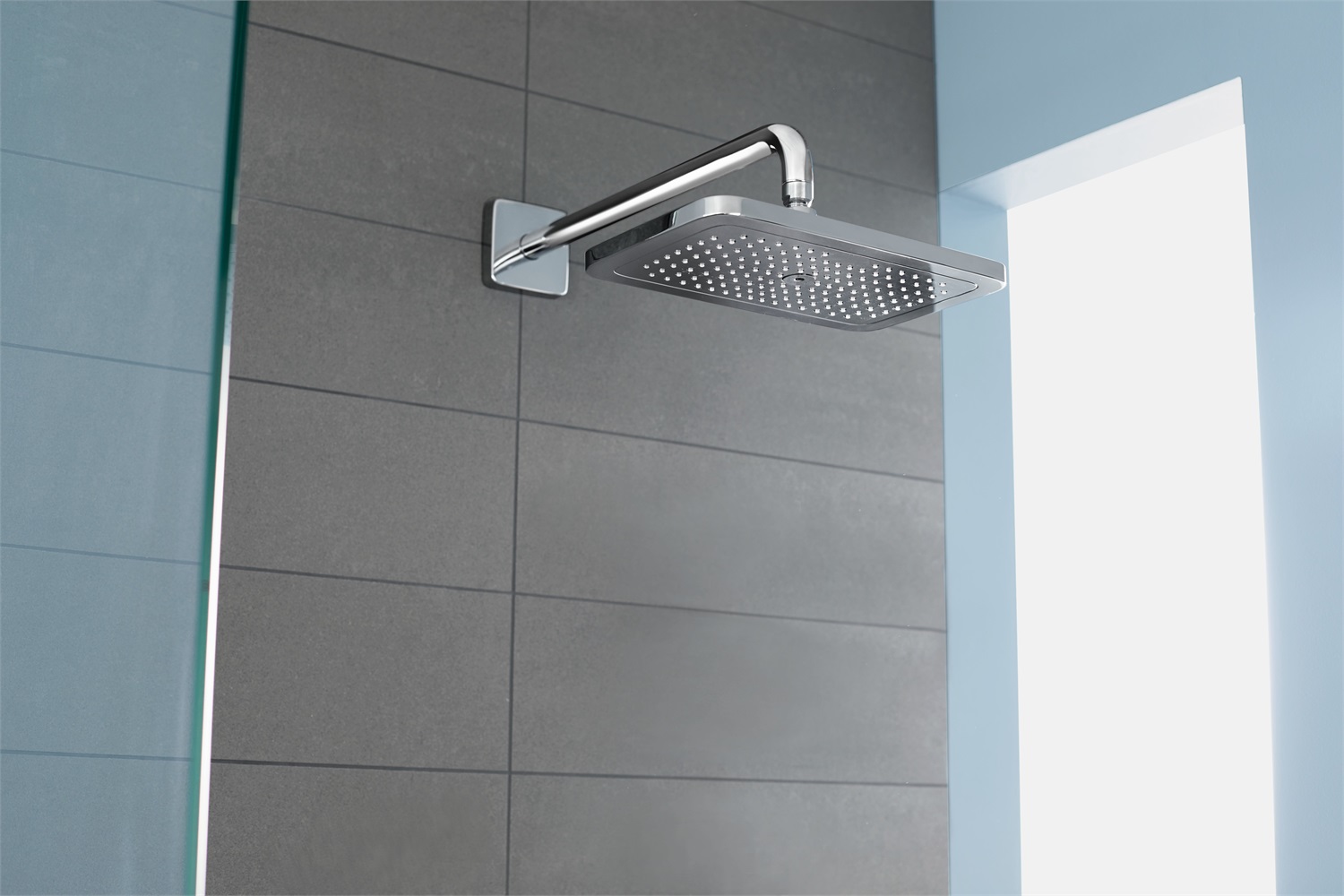 Hansgrohe Croma E 280 Soffione Doccia a Pioggia con Getto RainAir, Finitura Cromo Lucido, Montaggio a Soffitto o Parete
