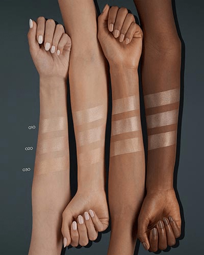 Catrice More Than Glow Highlighter 030 Beyond Golden Glow - Illuminante in Polvere Compatta 5,9 g con Texture Ultra Morbida e Setosa