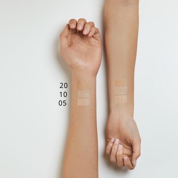 Essence Skin Lovin' Sensitive Concealer 3,5 ml 05 Fair - Correttore per pelli sensibili con aloe vera, copertura leggera e tenuta prolungata