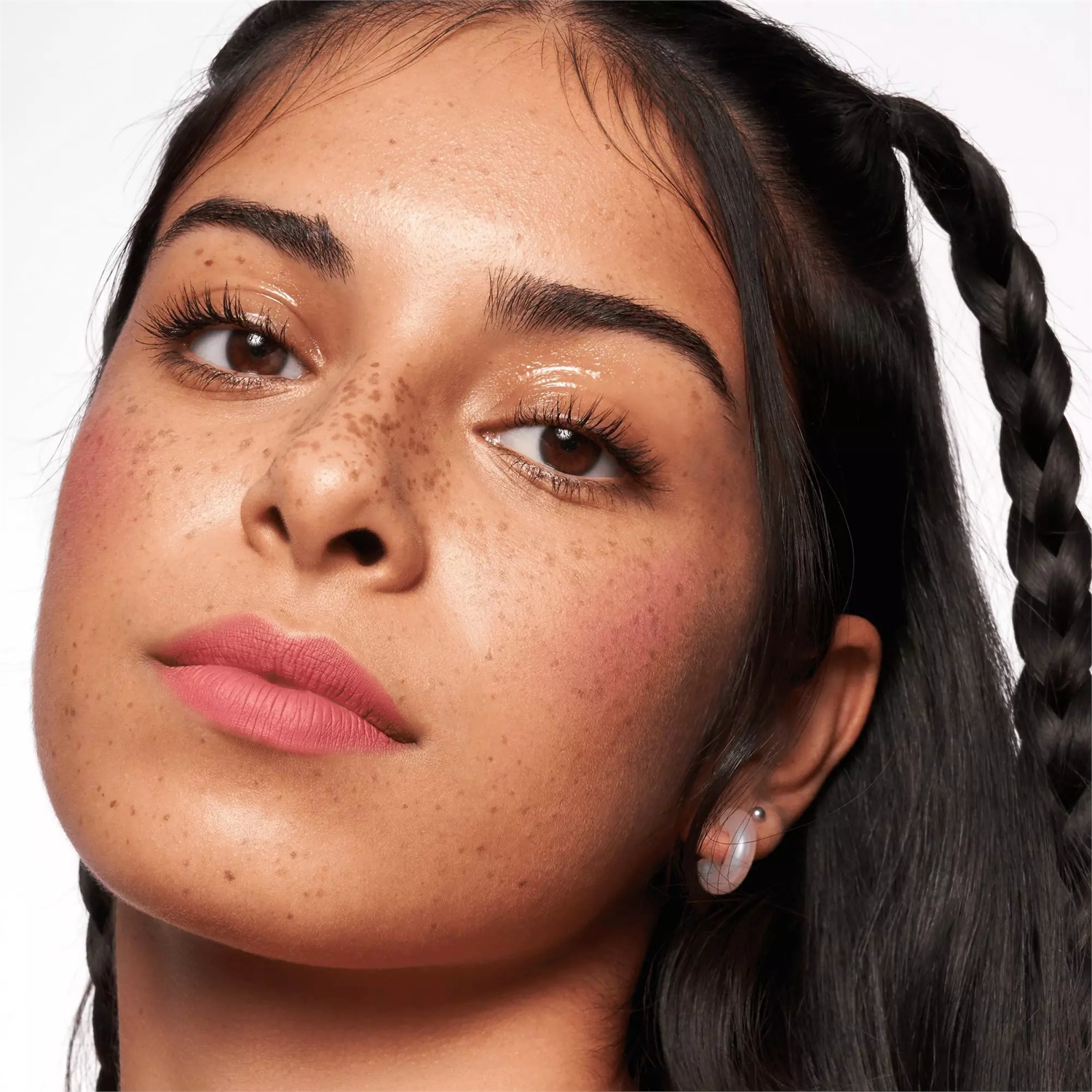 Essence Magic Filter Glow Booster Primer Viso 14 ml - Illuminante 20 Medium, Effetto Soft-Focus, Naturale e Vegano