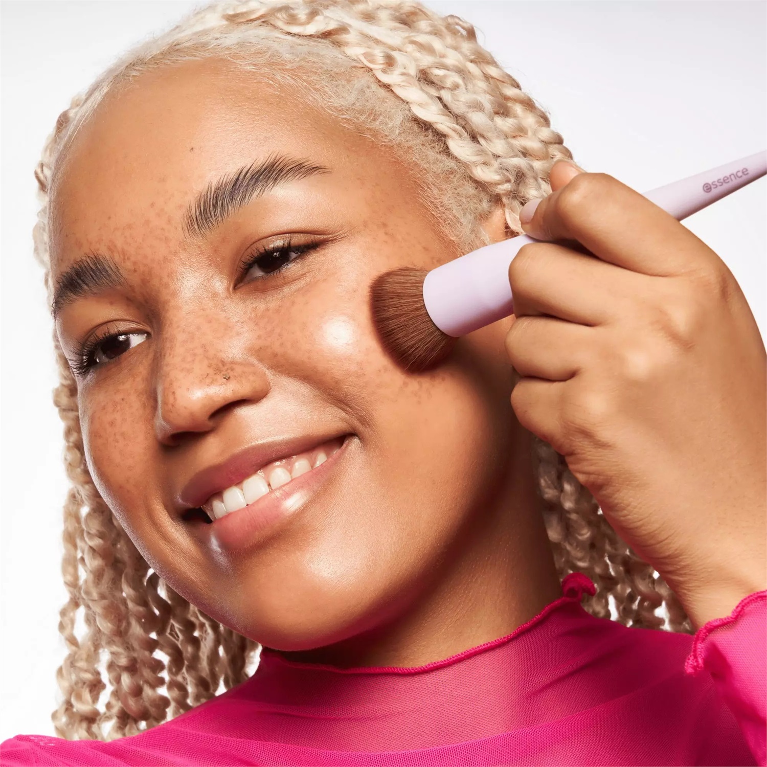 Essence Buff away your problems Pennello Buffer per Make-up - Ideale per Fondotinta e Creme da Giorno